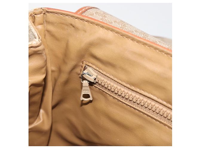 Céline Borsa a mano CELINE Macadam Canvas PVC Beige Gold Auth 197166 D'oro - vista 23
