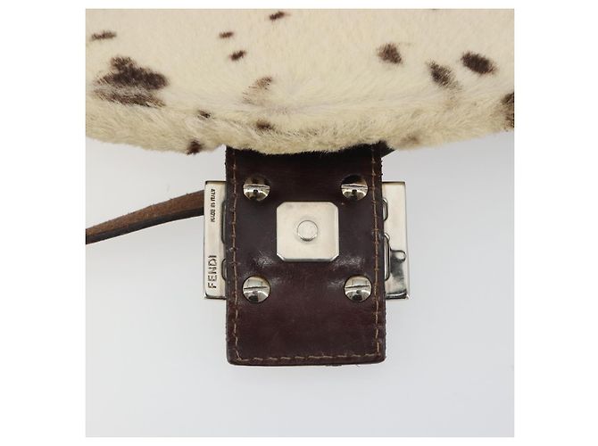 Sac à épaule FENDI Mamma Baguette en fourrure Ivory Silver Auth 197511SAM Argenté Écru - vue 21