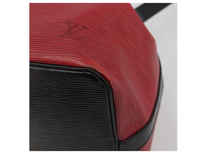 LOUIS VUITTON Epi Petit Noe Shoulder Bag Bicolor Black Red M44172 LV Auth ka5782 Nero Rosso - vista 15