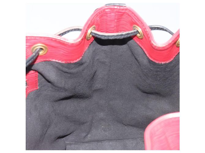 LOUIS VUITTON Epi Petit Noe Shoulder Bag Bicolor Black Red M44172 LV Auth ka5782 Nero Rosso - vista 18