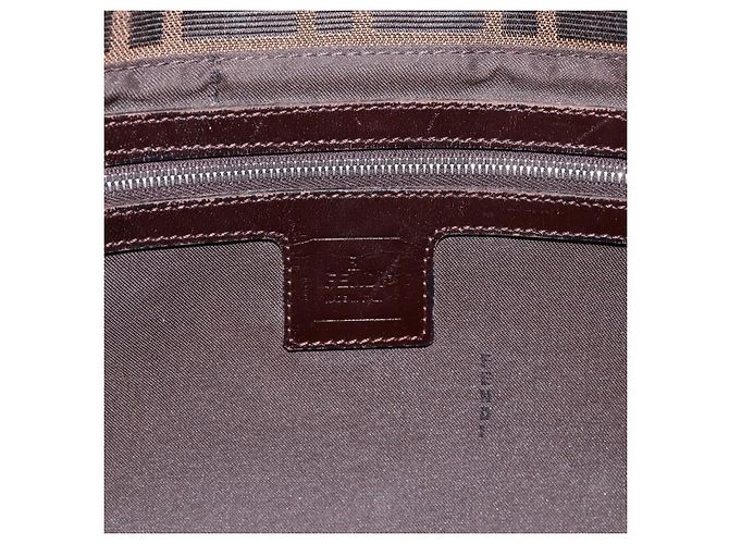 Borsa a tracolla FENDI Zucca Canvas Mamma Baguette Marrone Nero Auth 198708V - vista 17