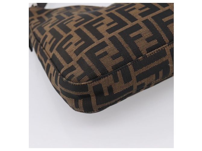 Borsa a tracolla FENDI Zucca Canvas Mamma Baguette Marrone Nero Auth 198708V - vista 9