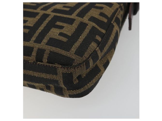 Borsa a tracolla FENDI Zucca Canvas Mamma Baguette Marrone Nero Auth am12413V - vista 16