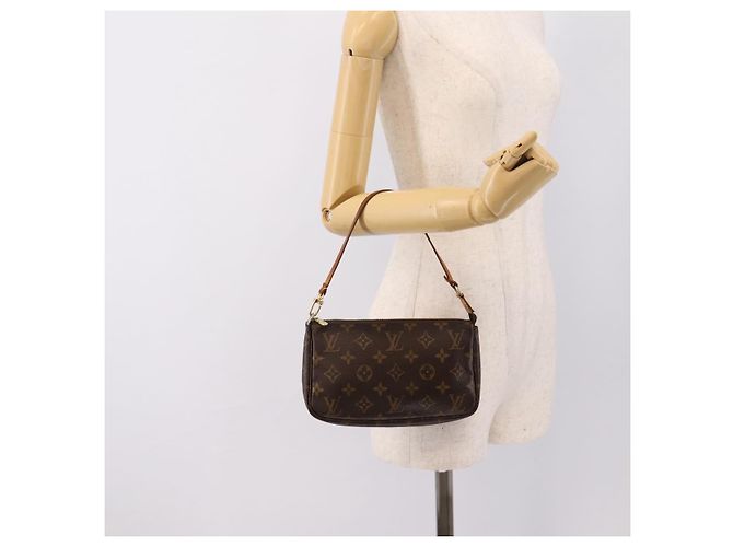 LOUIS VUITTON Monogram Pochette Accessoires Pouch M51980 LV Auth 197579 Monogramma - vista 20