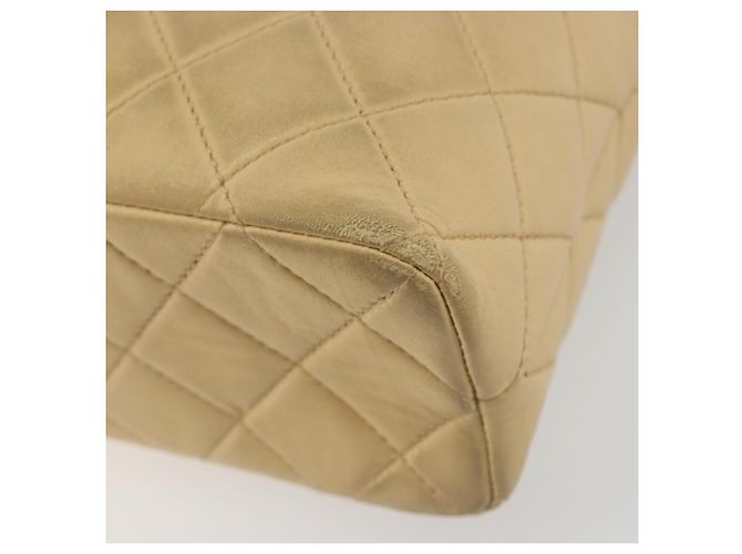 Borsa a tracolla CHANEL Matelasse con catena in pelle d'agnello Beige CC Auth 196671A - vista 14