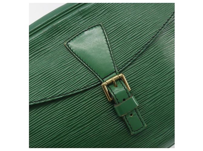 Borsa a tracolla LOUIS VUITTON Epi Jeune Fille MM Verde M52154 LV Auth 197191 - vista 18