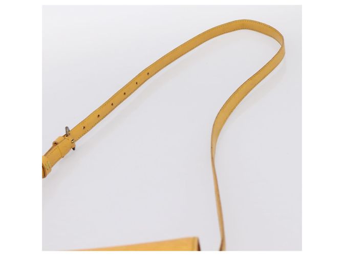 LOUIS VUITTON Epi Saint Cloud PM Shoulder Bag Yellow M52219 LV Auth 196426 Giallo - vista 8