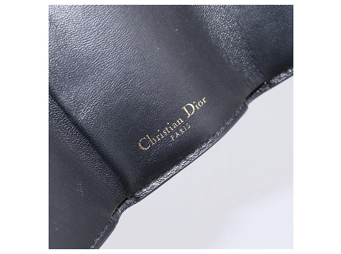 Portafoglio compatto Christian Dior in pelle nera e oro Auth 198767A Nero D'oro - vista 17
