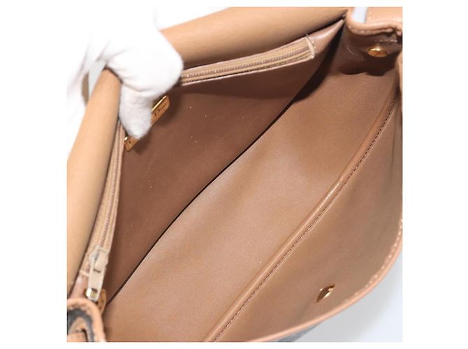 Sac à épaule Christian Dior Honeycomb PVC Leather Black Gold Tone Auth BA14833 Noir - vue 12