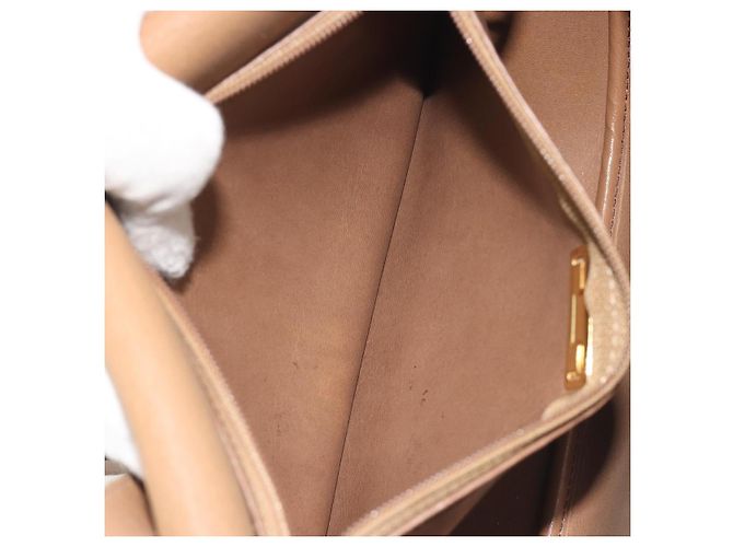Sac à épaule Christian Dior Honeycomb PVC Leather Black Gold Tone Auth BA14833 Noir - vue 22