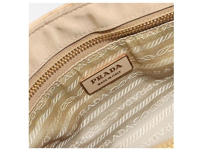 Bolso Tote PRADA Nylon Beige Gold Auth 195771V Dorado - vista 19