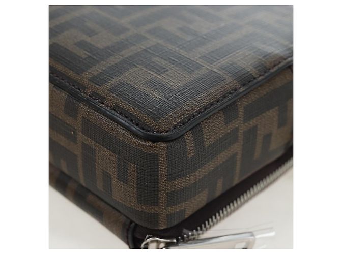 Borsa Camera 2 vie FENDI FENDIxFRGMTxPOKMON Zucca Canvas Dragonfly Auth 167506SM Marrone Nero - vista 18