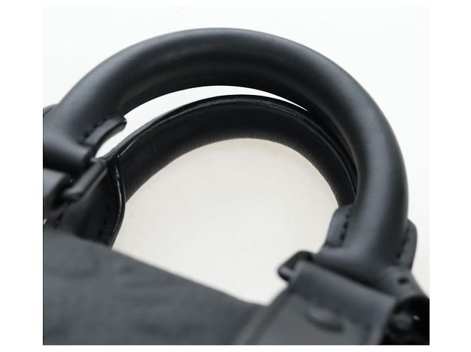 LOUIS VUITTON Monogram Taurillon Keepall Bandouliere 25 M20900 LV Auth BA14824SM Nero - vista 14