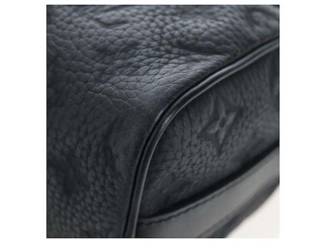 LOUIS VUITTON Monogram Taurillon Keepall Bandouliere 25 M20900 LV Auth BA14824SM Nero - vista 18