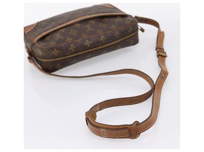 LOUIS VUITTON Monogram Trocadero 27 Shoulder Bag M51274 LV Auth 197529 Monogramma - vista 7
