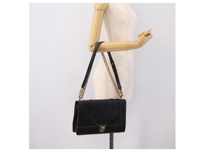 Borsa a tracolla con catena Christian Dior Diorama in pelle nera e oro Auth 198661A Nero - vista 23