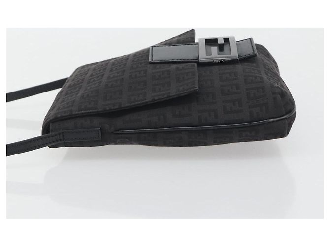 Borsa a tracolla FENDI Zucchino Canvas Mamma Baguette Nera Auth 198707A Nero - vista 4