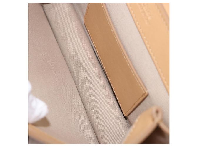 Chloé Borsa a tracolla Chloe C Chain in pelle beige tono oro Auth am12374V - vista 10