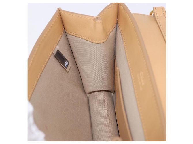 Chloé Borsa a tracolla Chloe C Chain in pelle beige tono oro Auth am12374V - vista 20