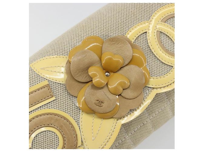 Borsa a catena CHANEL No. 5 Camellia COCO Mark in tela beige e argento CC Auth ka5765A - vista 17