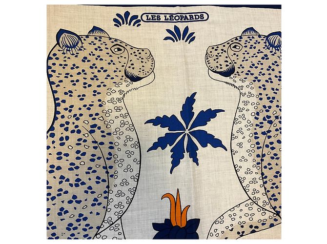 Hermès Hermes Natural / Blue / Orange Les Leopards Large Cashmere and Silk Scarf Multicolore - vista 5