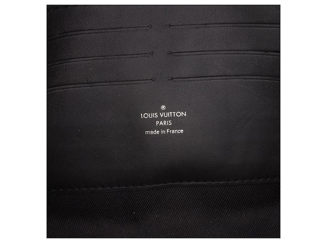 Borsa a tracolla portafoglio Soft Trunk Louis Vuitton Monogram Taurillon nera Nero - vista 5