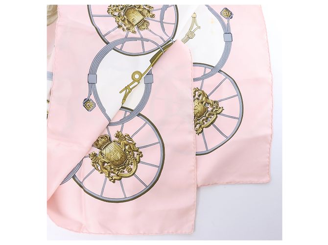 Hermès Carré 90 "SPRINGS" Seidentuch in Rosa Pink - Ansicht 2
