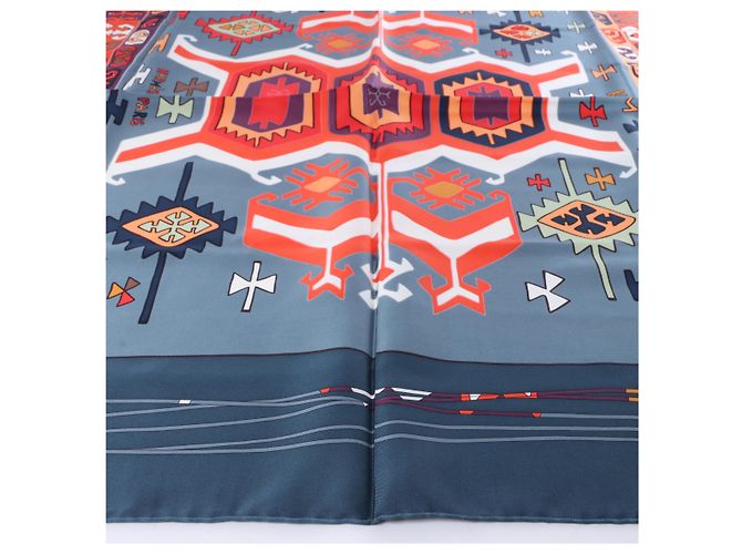 Hermès Carré 90 "KILIM" Seidentuch in Grau x Rot Braun - Ansicht 4
