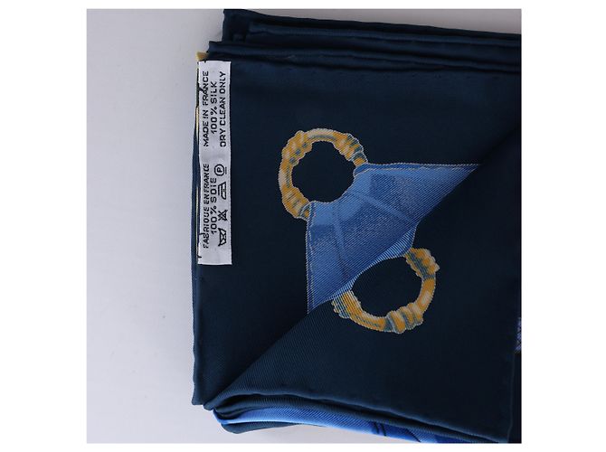 Hermès Carré 90 "Soleil de Soie" Seidentuch in Navy Blue Marineblau - Ansicht 14