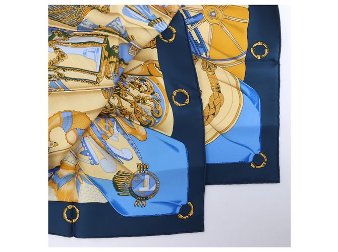 Hermès Carré 90 "Soleil de Soie" Seidentuch in Navy Blue Marineblau - Ansicht 2