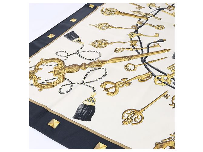 Hermès Carré 90 "LES CLES" Seidentuch in Schwarz - Ansicht 12