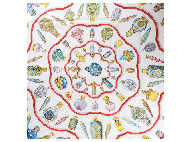 Hermès Carré 90 "Qu'importe le Flacon"
Foulard in seta Navy x White Blu navy - vista 11