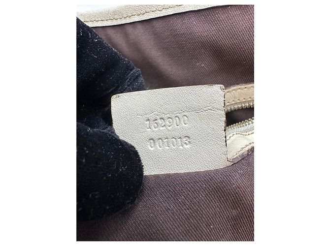 Borsa a tracolla Gucci Pelham in tela monogramma GG Marrone Beige - vista 16
