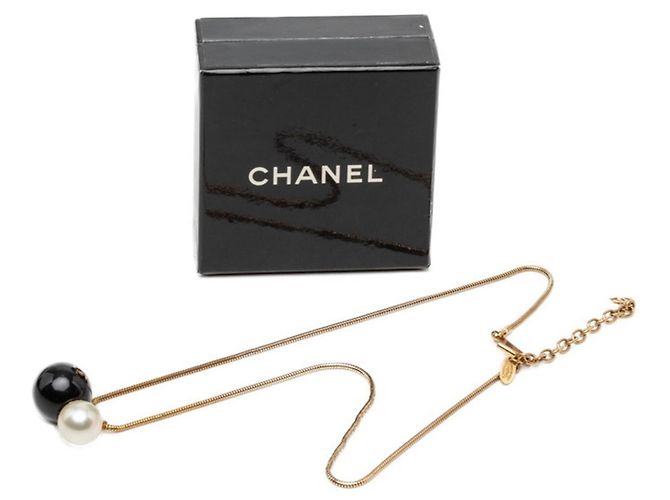 Collana a catena a sfere Chanel Coco Mark Nero D'oro - vista 6