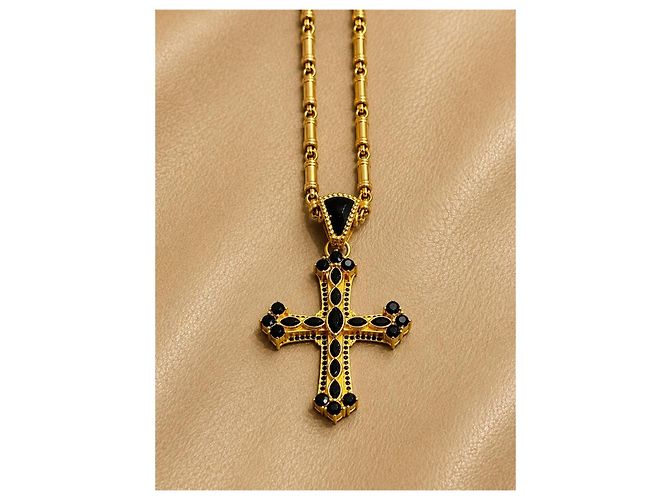 Dolce & Gabbana Collana con Pendente a Croce Oro e Cristalli Neri Nero D'oro - vista 3