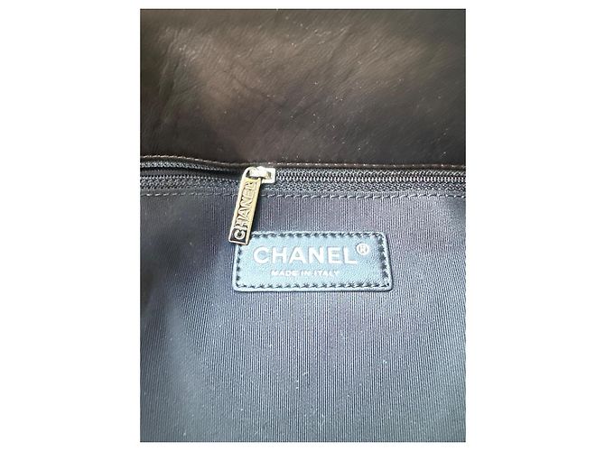 Saco Tote Acolchoado Chanel Couro Preto - vista 13