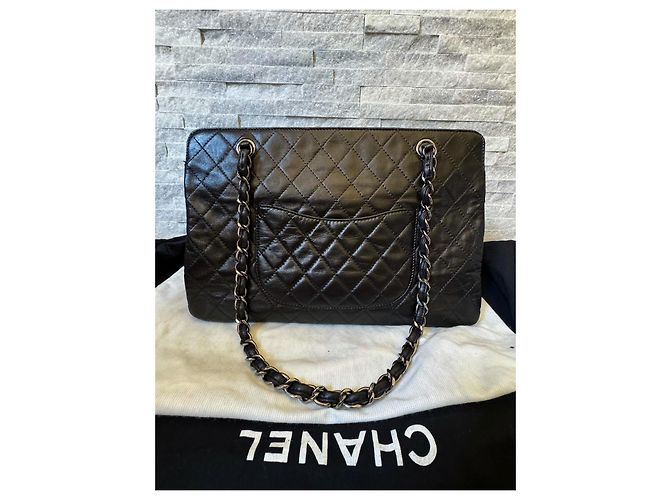 Saco Tote Acolchoado Chanel Couro Preto - vista 3