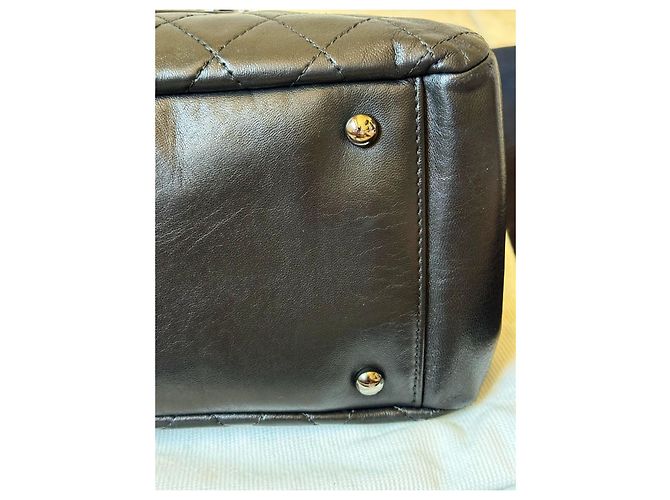 Saco Tote Acolchoado Chanel Couro Preto - vista 8