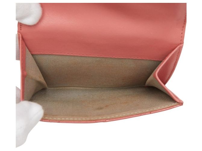 Cartera bi-fold Chanel de piel charol rosa - vista 10