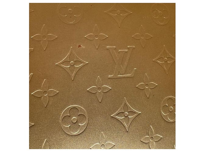 Reade Borsa Louis Vuitton Monogram Mat Malden Gold hardware - vista 8