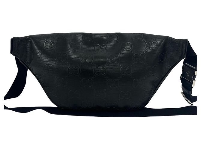 Bolsa de couro com relevo do padrão GG Gucci Preto - vista 3