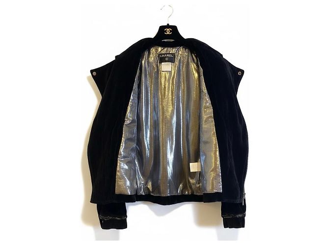 Chanel 06A Runway Bomber Biker Jacke Samt Schwarz Silber Metallisch Silber Hardware - Ansicht 4
