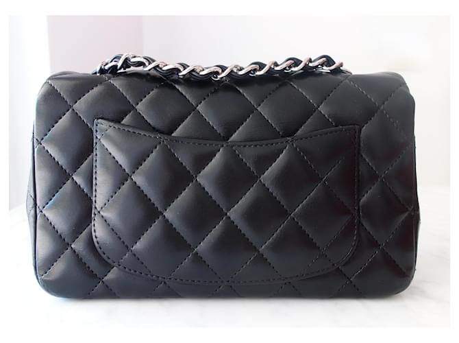 Timeless Chanel Classic Flap Mini Borsa Nera Nero - vista 4