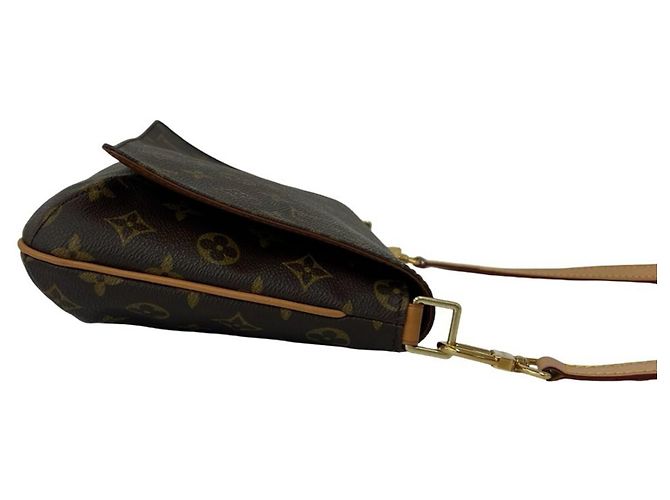 Mini borsa a tracolla Louis Vuitton in pelle marrone - vista 6