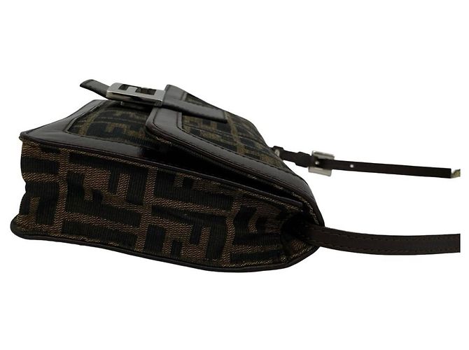 FENDI Vintage Schultertasche mit Zucca-Muster Braun Schwarz - Ansicht 6