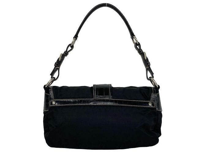 Borsa semi-spalla Prada in nylon Tessuto e pelle goffrata con logo Triangle Nero - vista 3