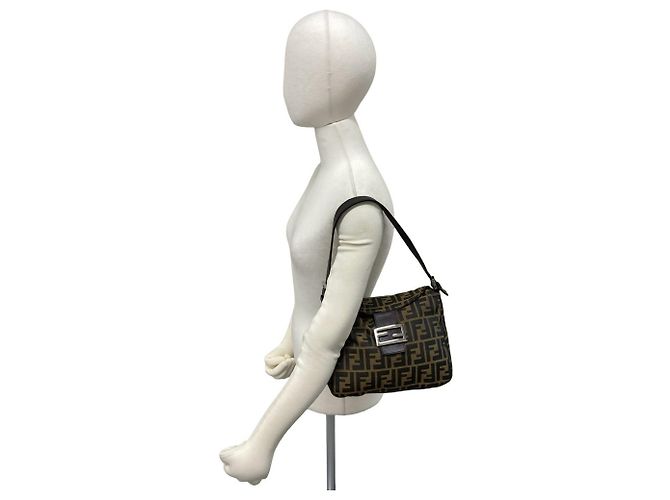 FENDI Vintage Semi-One Shoulder Tasche mit Zucca FF Muster Braun Schwarz - Ansicht 2