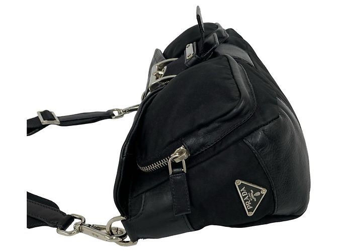Borsa semi one shoulder in pelle e nylon Tessuto con logo triangolo Prada Nero - vista 5