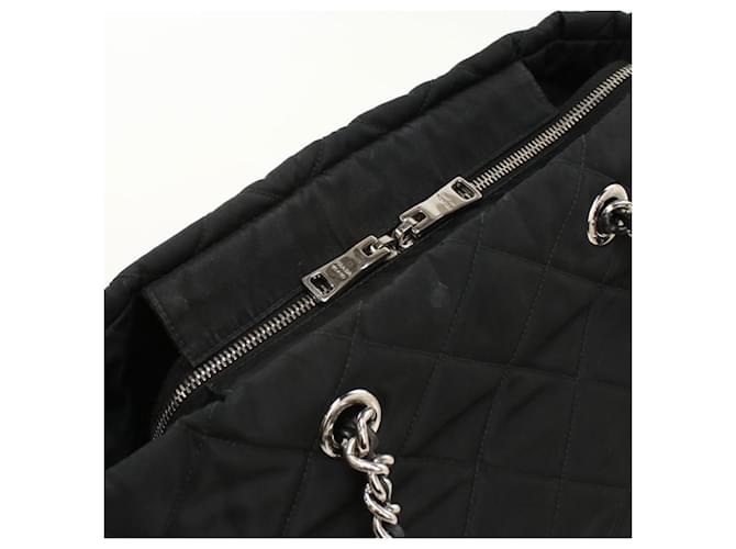 Prada gesteppte Nylon-Tote-Bag Schwarz - Ansicht 6