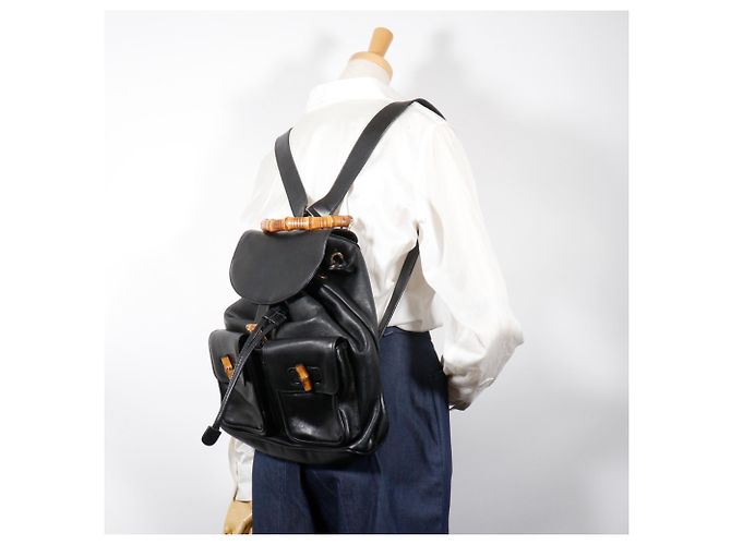 Gucci Bamboo Rucksack aus schwarzem Leder - Ansicht 20
